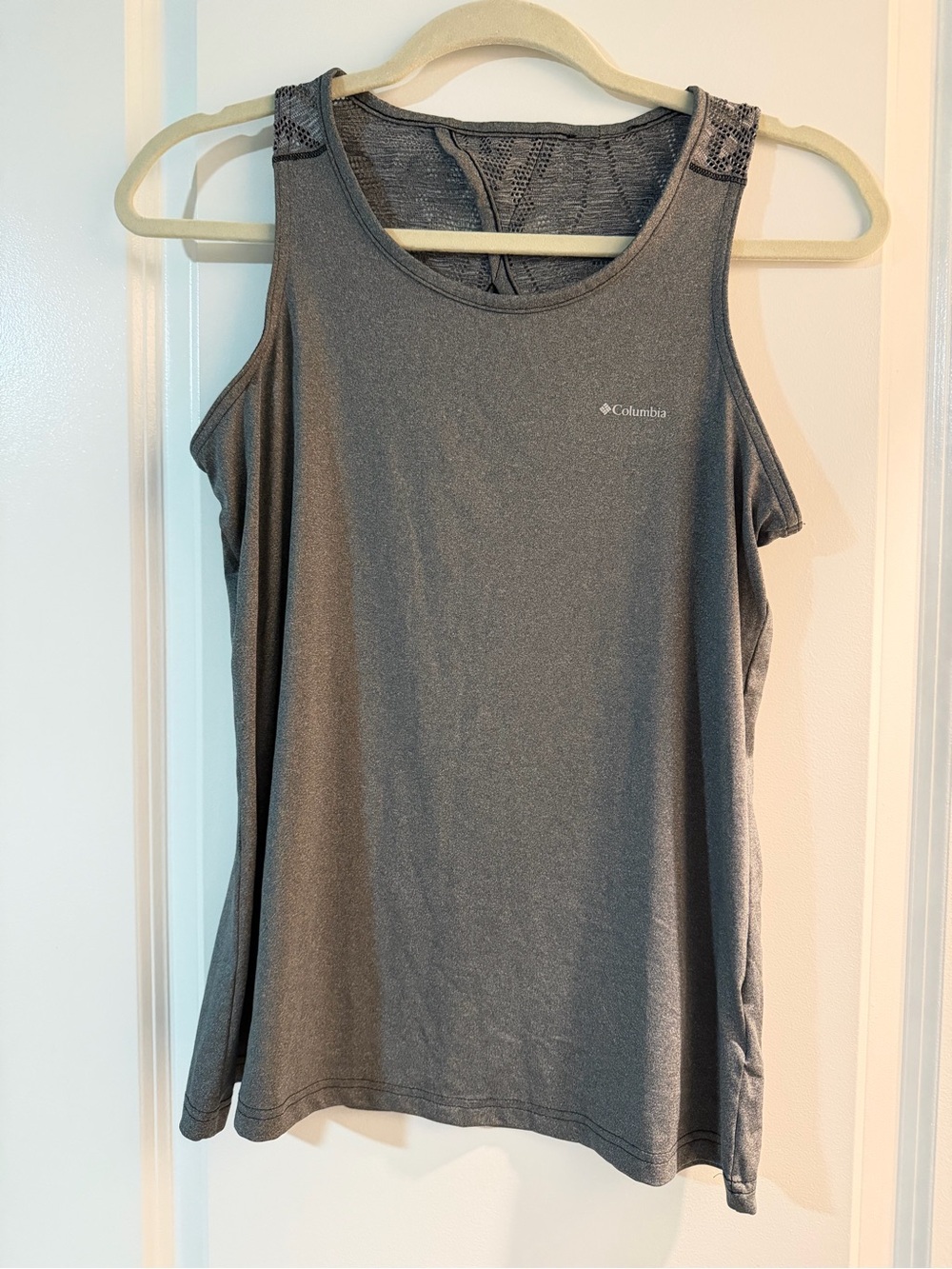 Columbia Gray Lace-Back Performance Tank